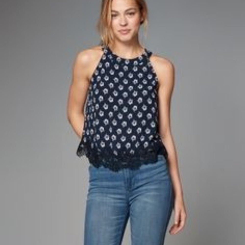 Abercrombie&Fitch Lace Trim Tank